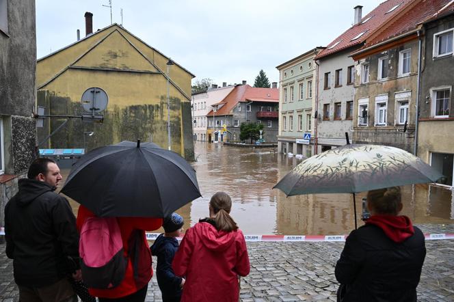 Kiedy powodzianie będą mogli wrócić do domów? MSWiA ma szczegółowe zalecenia