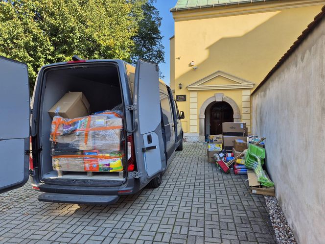 Pierwszy transport darów dla powodzian od Caritas Diecezji Siedleckiej trafił do Nysy i Kłodzka