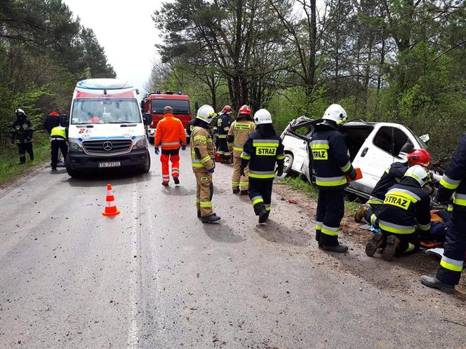 Dramatyczny wypadek busa pod Kielcami