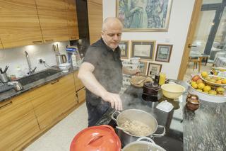 Paweł Kowal. Mistrz kaszotto z grzybami