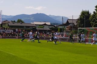 Zabrze, mamy problem! Spod Alp Górnik przywozi do kraju bardzo pokaźną straconych liczbę bramek, Podolski się martwi
