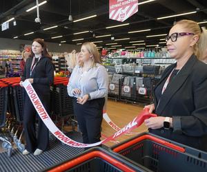 Tłumy na otwarciu Woolworth w Katowicach