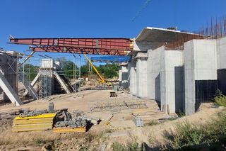 Budowa najdłuższej estakady w Polsce w krakowskiej Nowej Hucie 