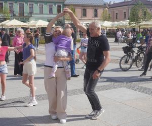Piknik w Rynku w Kielcach. 1 maja 2025