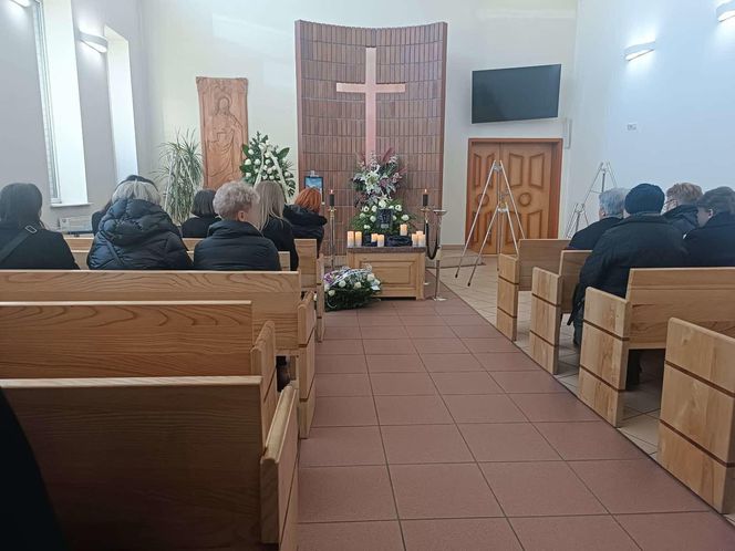 Pogrzeb ratownika medycznego z Siedlec. Został ugodzony nożem, gdy udzielał pomocy