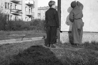 QUZI PRL. Baba Jaga patrzy! Czy pamiętasz zabawy z naszego dzieciństwa w PRL-u