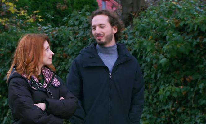 Na Wspólnej odc. 3239. Ksiądz Olek (Jan Hussakowski), Anastazja (Karolina Bacia) 