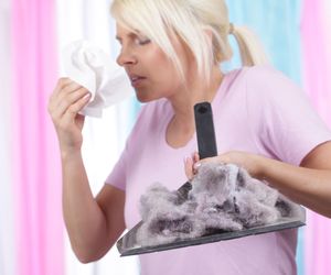 Alergia na kurz (roztocze) – przyczyny, objawy, leczenie 