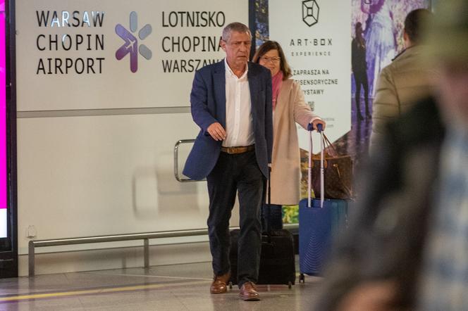 Santos przywiózł żonę do Polski