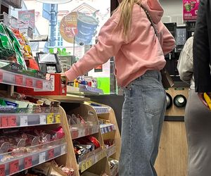 Doda w Żabce z torebką za 150 tyś zł 