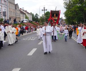 Boże Ciało 2025. Tysiące osób uczestniczyło w olsztyńskich procesjach