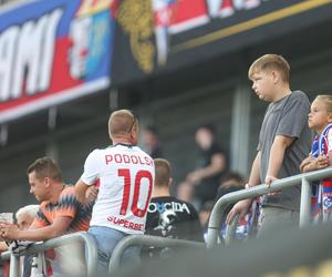 Górnik Zabrze zmierzył się z Rakowem Częstochowa. Kibice na trybunach dopisali