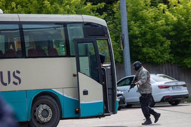 Wybuchy i strzelanina na dworcu autobusowym. Na szczęście, to tylko ćwiczenia