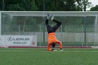 Wojciech Szczęsny i koledzy z AS Roma trenują... breakdance!