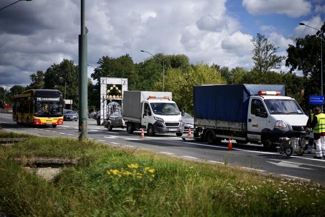 Wyznaczanie buspasa na Puławskiej