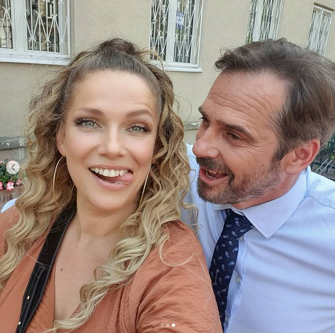 Przyjaciółki. Patrycja (Joanna Liszowska), Wiktor (Paweł Deląg)