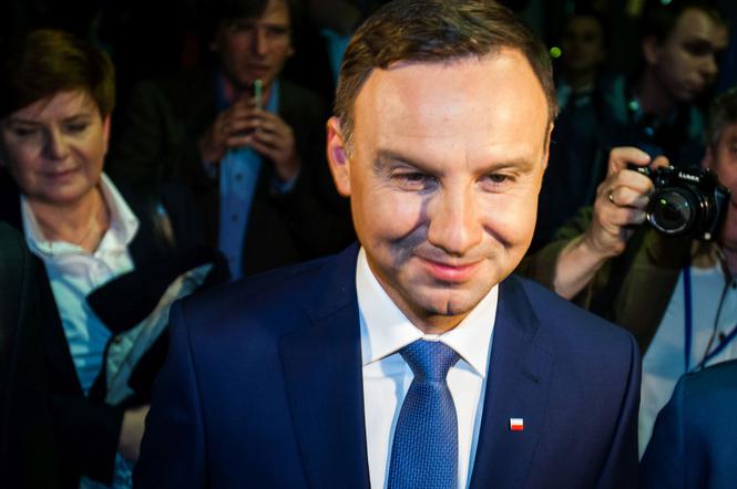 Prezydent NIE ZDAWAŁ matury. Z czego i dlaczego?