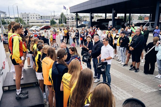 W pierwszym dniu zawodów o Puchar Polski w biegach na nartorolkach Marwe Cup zawodnicy wzięli udział w sprincie techniką dowolną