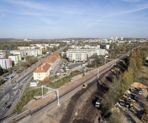 Przebudowa linii kolejowej w Bytomiu dobiega końca. Ruch towarowy został już przywrócony, a kiedy pasażerski?