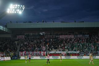 Skandaliczne sceny na meczu Cracovia – Widzew. To mogło skończyć się tragedią, czegoś takiego jeszcze nie widzieliśmy