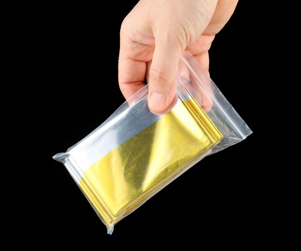 Weź 5 zł i idź do apteki. To najlepsza ochrona przed upałem w mieszkaniu