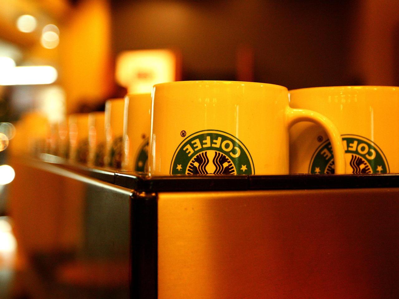 STARBUCKS OPUSZCZA ROSJĘ - mieszkańcy już nie wypiją tam kawy