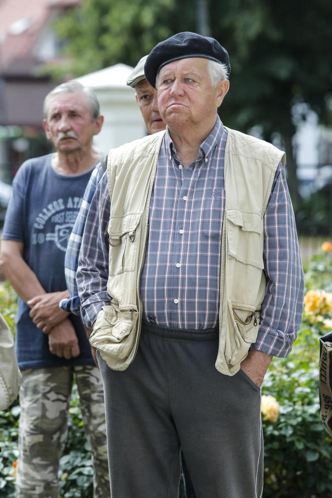 Zapisał się w historii kina, jako jeden z najwybitniejszych aktorów w Polsce. Tak na przestrzeni lat zmienił się Marian Dziędziel. Zdziwieni?