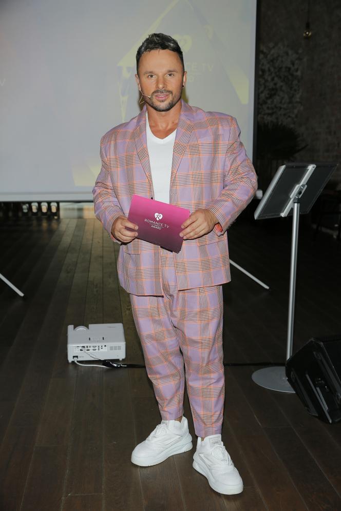 Rozdano statuetki Romance TV Award. Które gwiazdy przybyły na event najbardziej romantycznej stacji telewizyjnej?