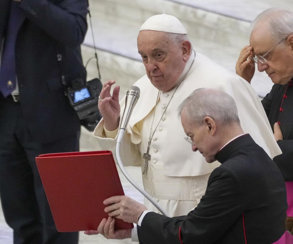 To ostatnie dni papieża Franciszka? Watykan szykuje się do pochówku. Żadnych urlopów