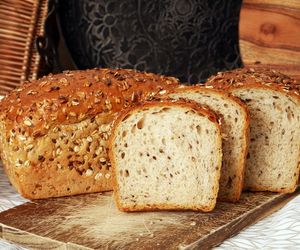 Nie kupuję chleba, piekę go sama. Z tym przepisem praktycznie robi się sam