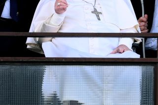 Papież Franciszek pokazał się publicznie. Ojciec Święty pozdrowił wiernych