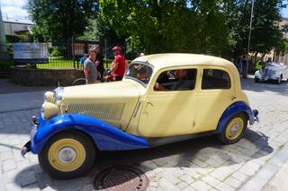 Zlot zabytkowych mercedesów StarDrive Poland 2024 w Kielcach