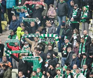 Lechia Gdańsk - Widzew Łódź: Zdjęcia kibiców z meczu 15. kolejki PKO BP Ekstraklasy