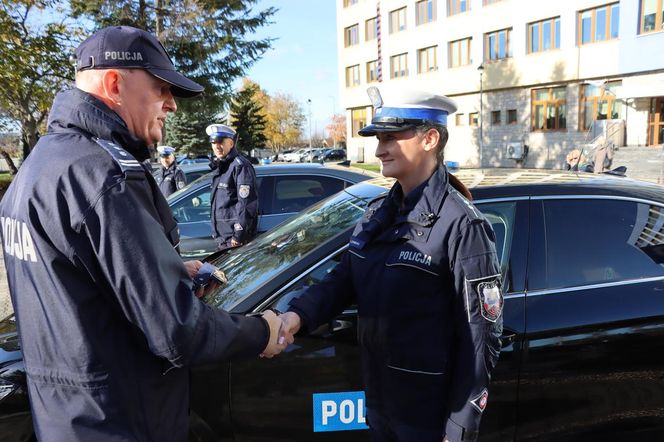 Nowe nieoznakowane radiowozy policji