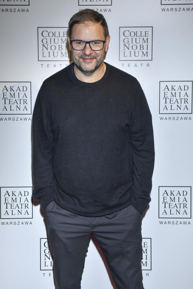 Tomasz Karolak ma dziś urodziny. Za te role fani pokochali go najbardziej!