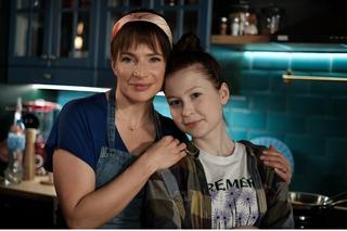 Lulu - nowy serial Polsatu. Lucyna (Anna Dereszowska), jej córka (Weronika Wachowska)