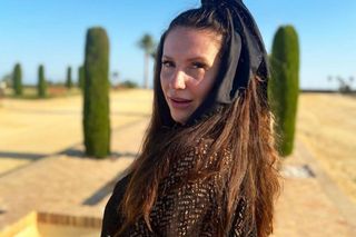 Dominika Serowska o „matczynych aferkach” w samolocie. „Nie wyobrażam sobie, by jako rodzic wywierać na innych pasażerach presję”