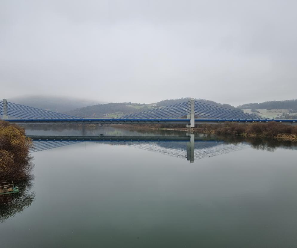 Most w Kurowie