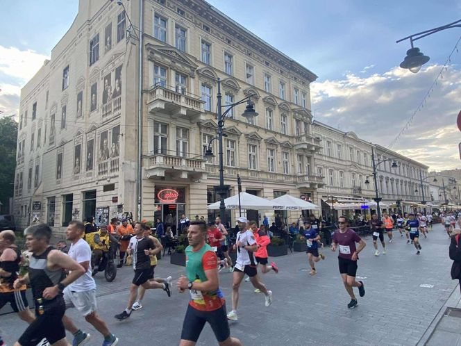 Rossmann Run 2025. Tłumy biegaczy wzięły udział w biegu ulicą Piotrkowską