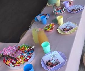 Kaczorowska nie żałuje na dzieci! Tak wyglądały luksusowe urodziny Emilki i Gabrysi