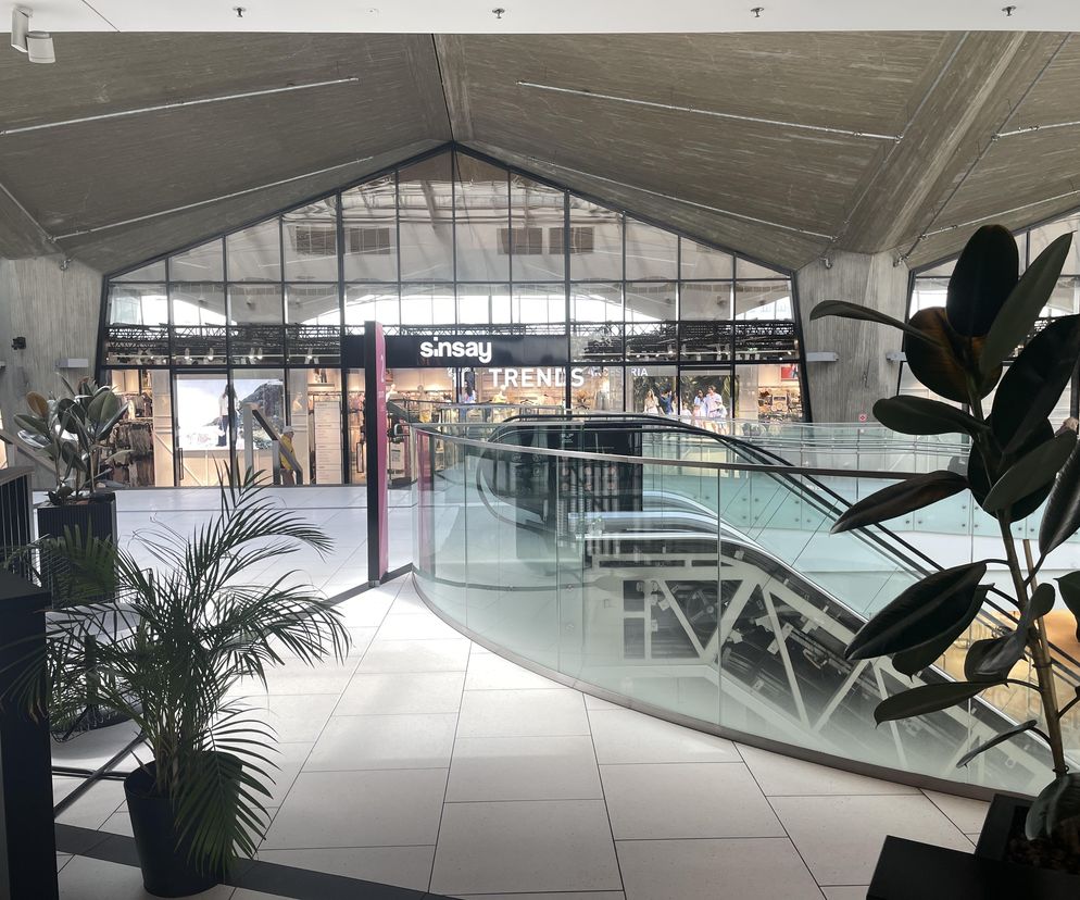 Dworzec w Katowicach - nowe betonowe kielichy