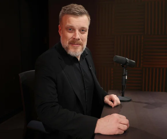 Adrian Zandberg mocno o ekipie Tuska: Oceniam ten rząd krytycznie