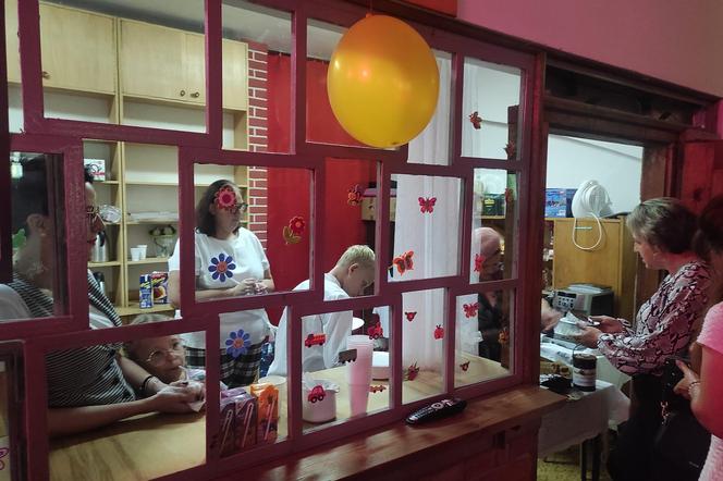 Gostynin: parafia św. Marcina zaprasza wiernych na kawę i ciastko