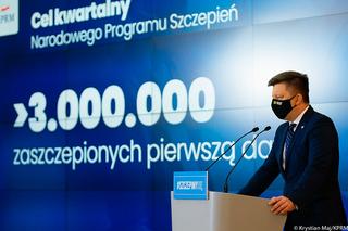 Koronawirus: Szczepienia na COVID-19 w Polsce przyśpieszą! Minister Dworczyk zapowiedział wielkie zmiany