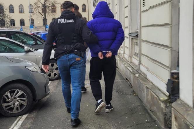 Mężczyźnie grozi do 10 lat więzienia