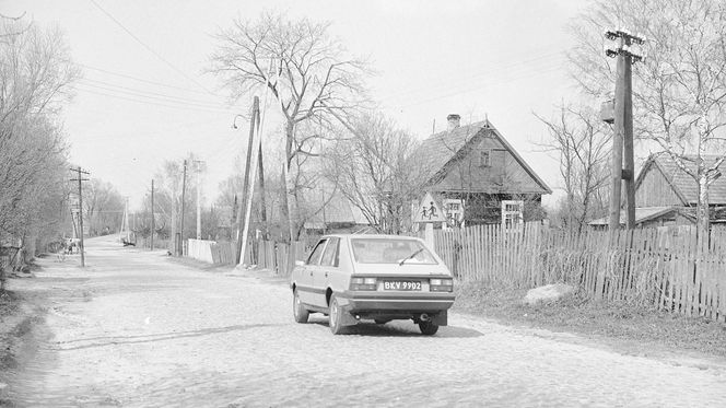 QUIZ PRL. Czy pamiętasz Poloneza? Samochód-marzenie milionów Polaków?