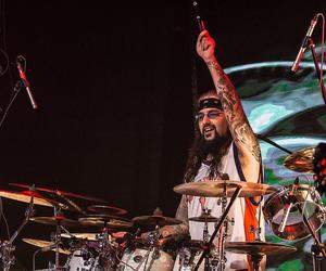 Mike Portnoy (Dream Theater) nie lubi statecznych setlist. Jeśli grasz te same piosenki, popadasz w samozadowolenie 