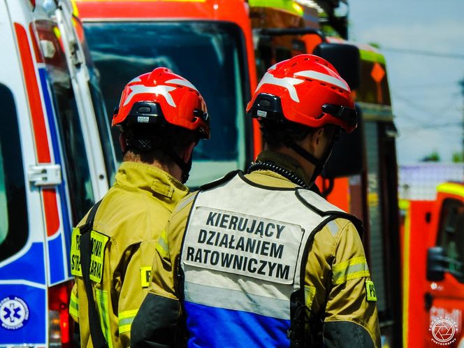 Śmiertelny wypadek w Lędzinach. Nie żyje 66-letnia pasażerka samochodu osobowego