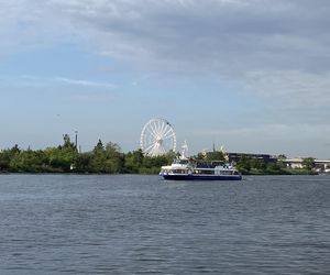 Pierwsi pasażerowie w premierowym rejsie. Ruszył Samorządowy Szlak Wodny