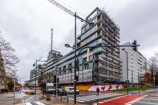 Budynek wielorodzinny przy ul. Mordechaja Anielewicza 15A w Warszawie